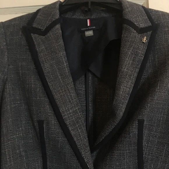 Host Pick: TOMMY HILFIGER Single Button Navy Blazer – Size 8 - Picture 6 of 7